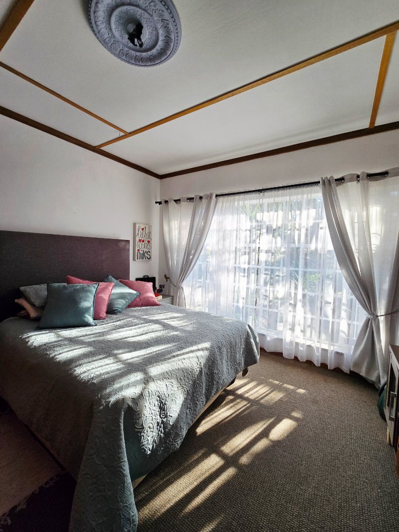 4 Bedroom Property for Sale in Wilkoppies North West